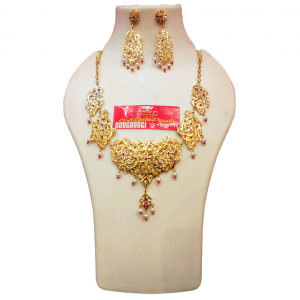 Stone har, dugdugi Assamese Jewellery, stone set